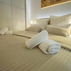 Destino Apartment